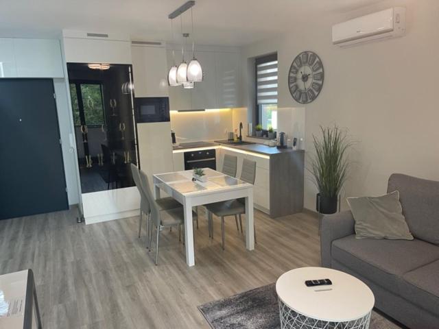 Apartament Agnes Szczecin Pomorzany Exteriör bild